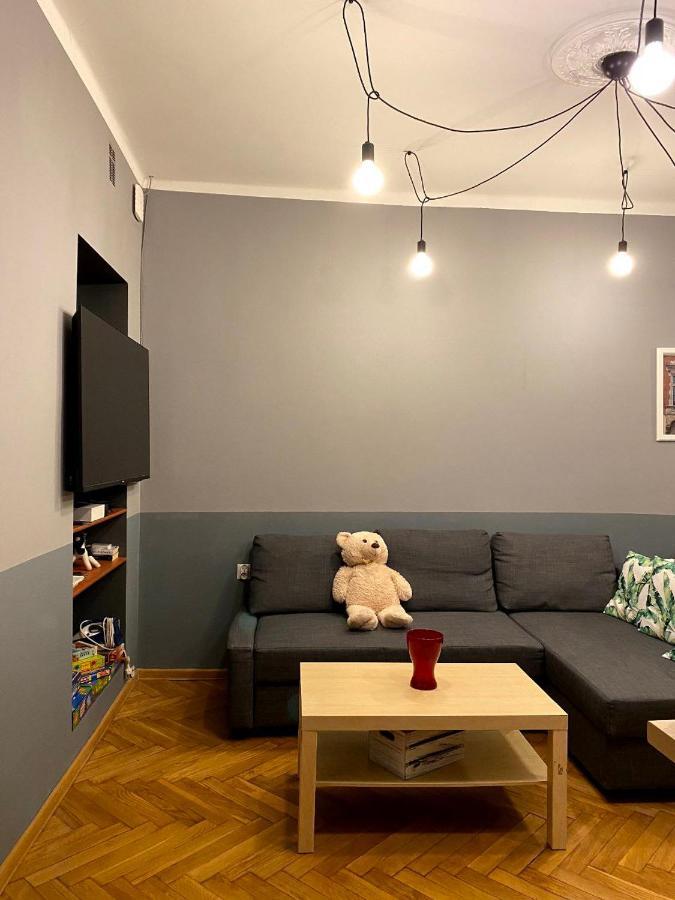 Real Vip Hostel Cracovie Extérieur photo